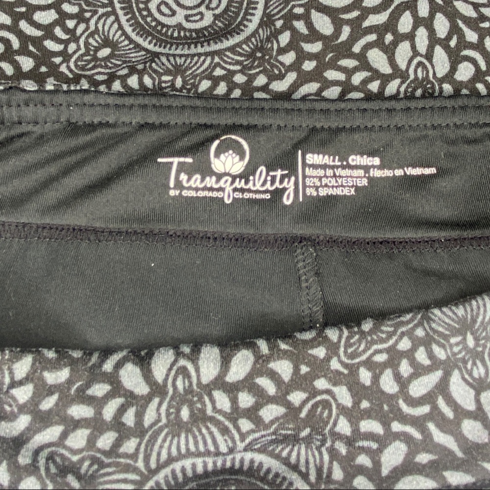 Tranquility Colorado Black Sports Skort Size Small - Picture 2 of 4